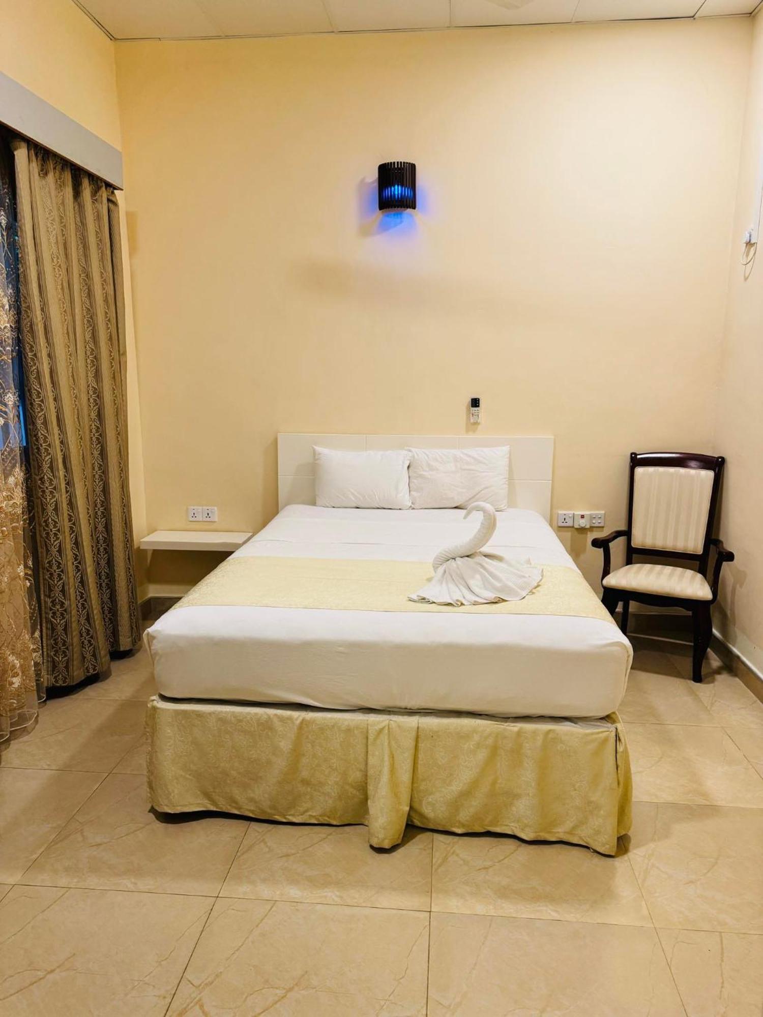 Royal Point Arugambay Hotel อารูกัมเบย์ ภายนอก รูปภาพ