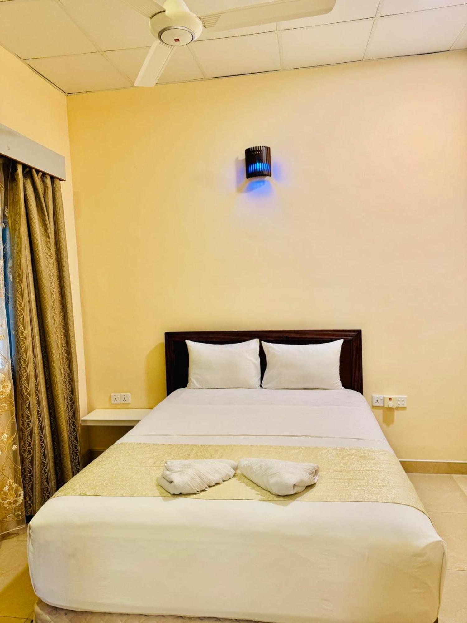 Royal Point Arugambay Hotel อารูกัมเบย์ ภายนอก รูปภาพ
