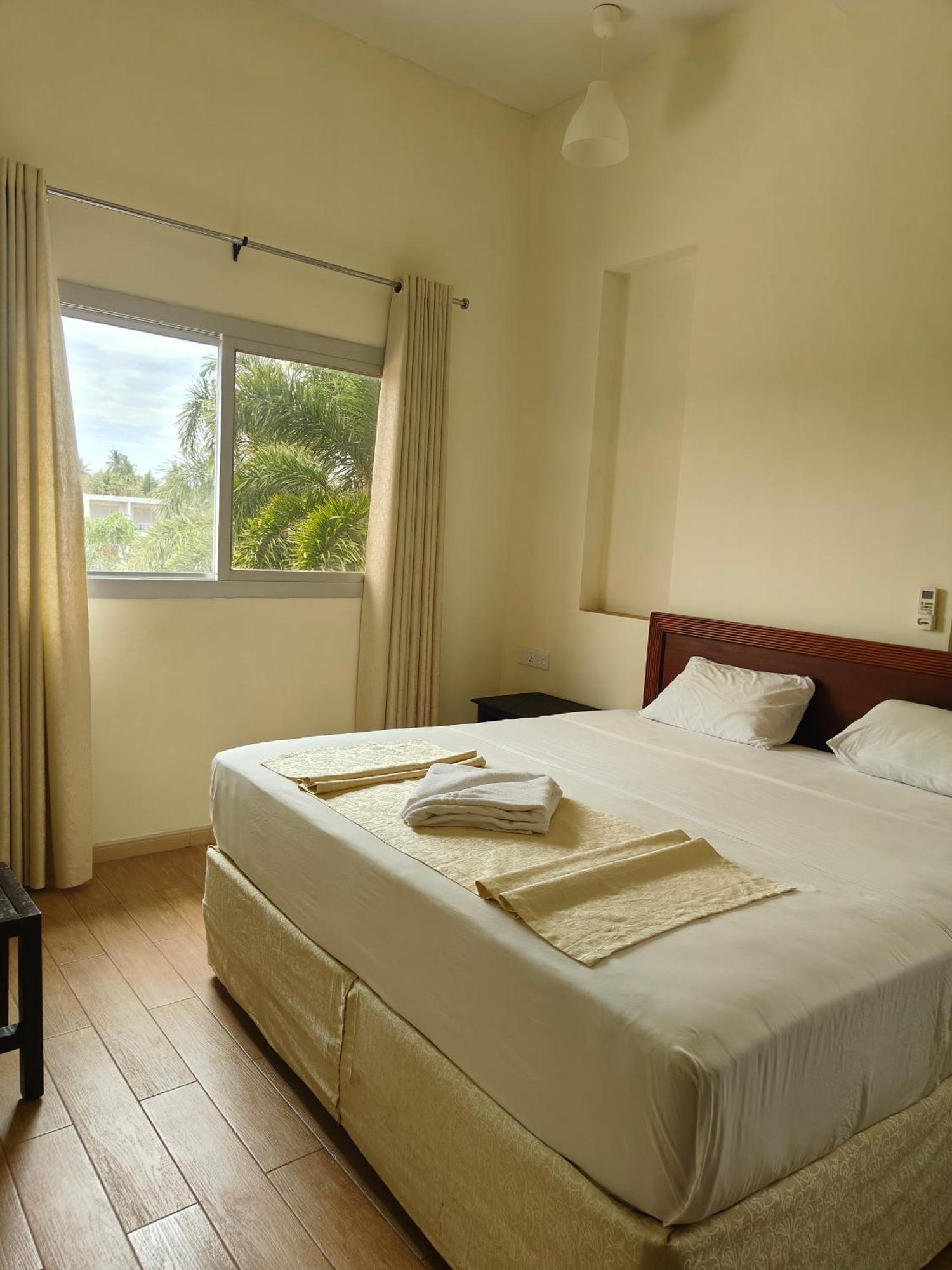 Royal Point Arugambay Hotel อารูกัมเบย์ ห้อง รูปภาพ