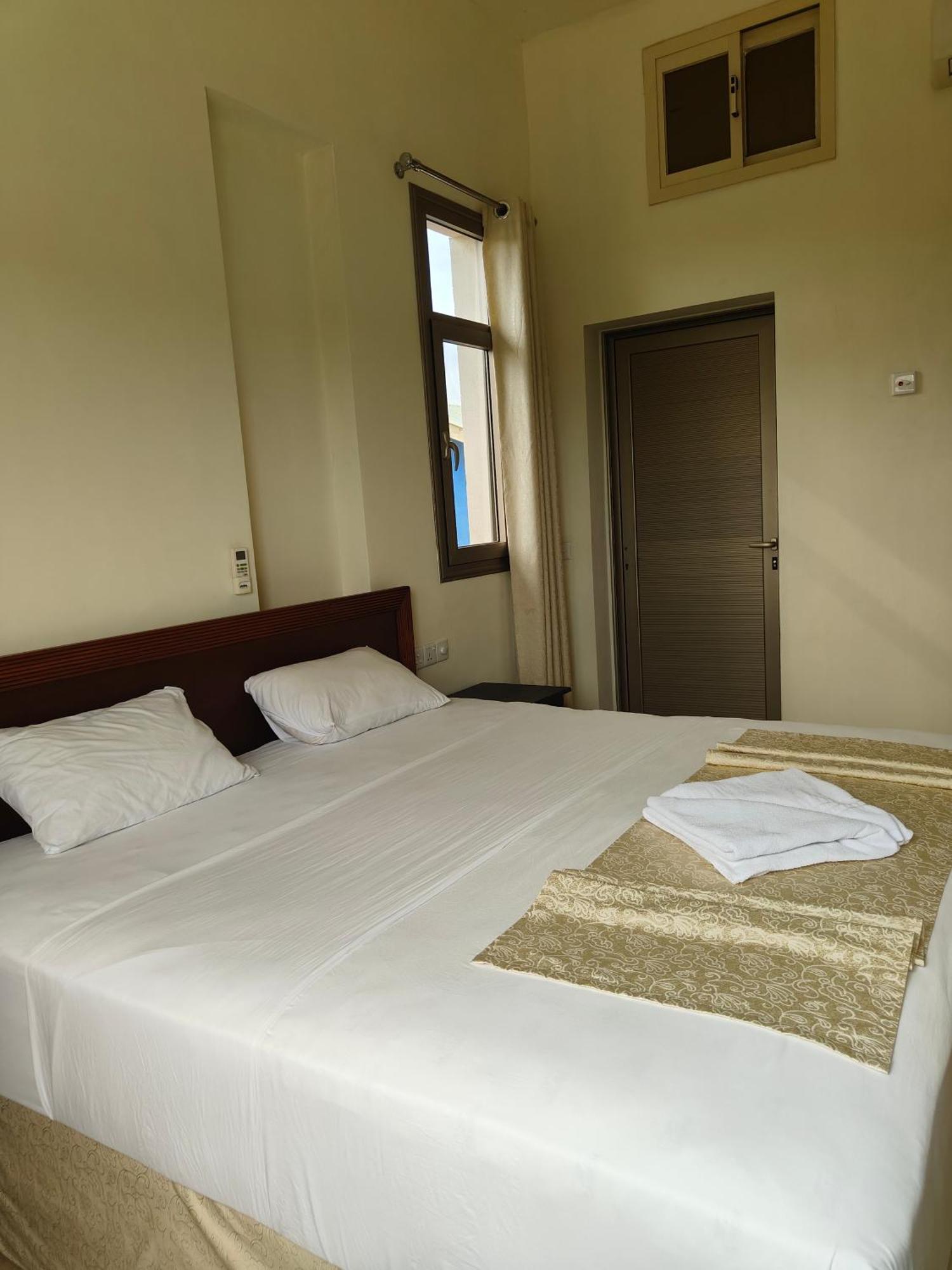 Royal Point Arugambay Hotel อารูกัมเบย์ ห้อง รูปภาพ