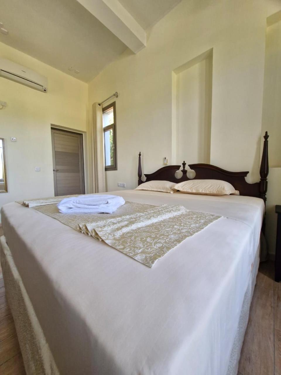 Royal Point Arugambay Hotel อารูกัมเบย์ ห้อง รูปภาพ